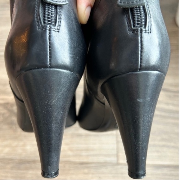 CHANEL Black Calfskin Heeled Ankle Boots | 36.5 - Picture 8 of 11